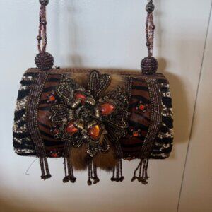VINTAGE MARY FRANCES BEADED TIGER STRIPED FUR HARD SHELL SHOULDER BAG